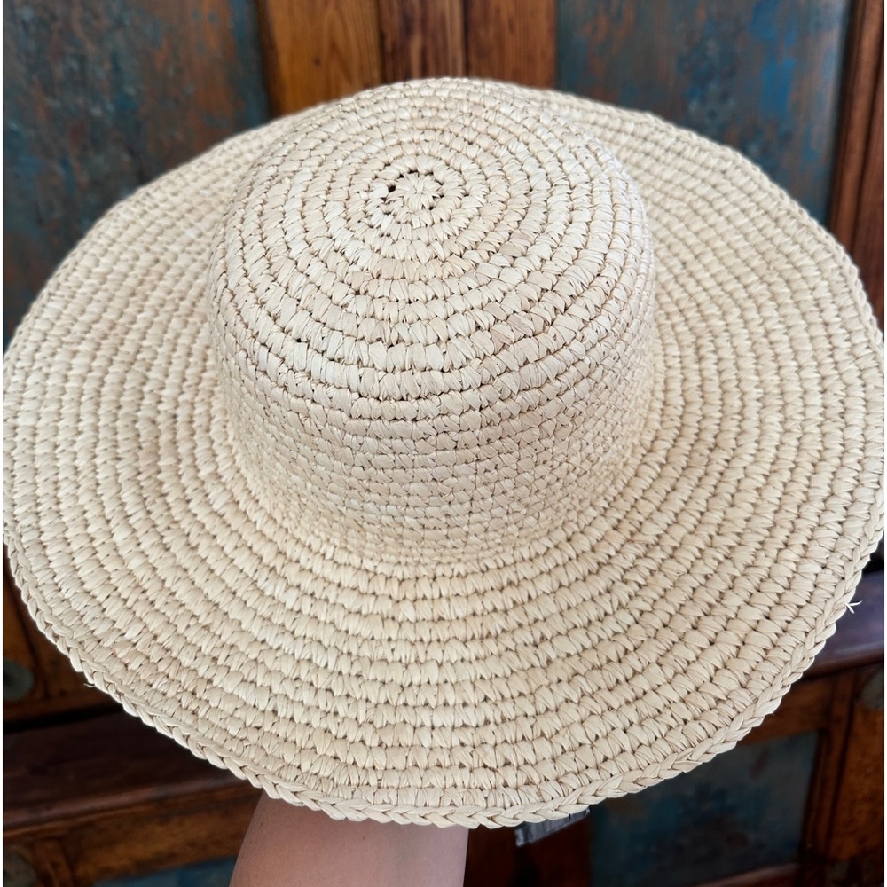 Brand New Greenpacha Fiji Hat Size Medium!